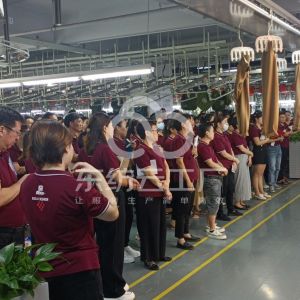 深圳市赢领智尚服饰科技有限公司