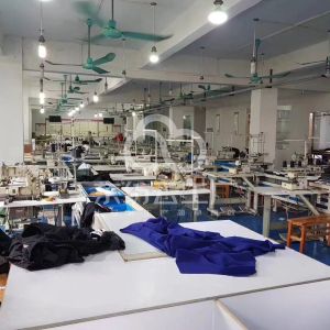 深圳市龙岗区红动贸易商行