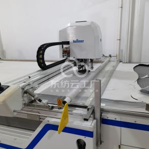 古.月壹品服装厂