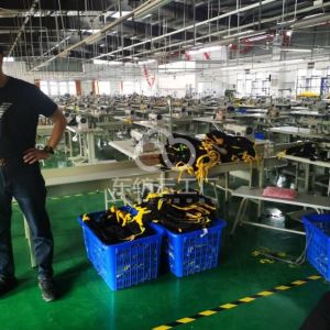 元江胜豪服装公司