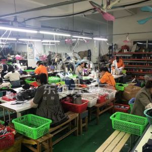 广州泓宸服饰有限公司