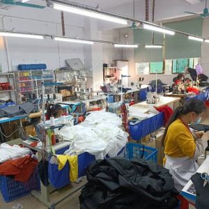 嘉美白衣服饰深圳有限公司