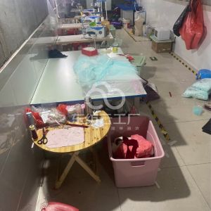 绣宫坊礼服工厂