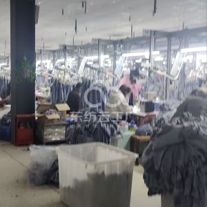 黛美子服装加工厂