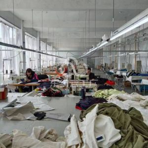 皮口洪洋服装厂