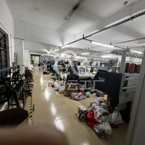 衣度翩翩服饰毛织厂