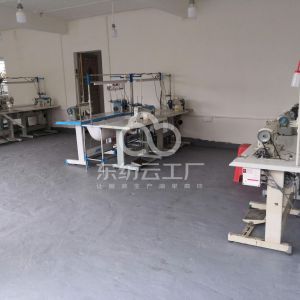 兴国县利龙服装龙口拥军分厂