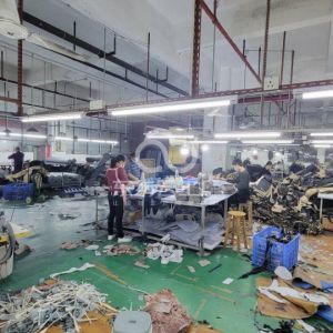 中山裕心靓影服饰有限公司