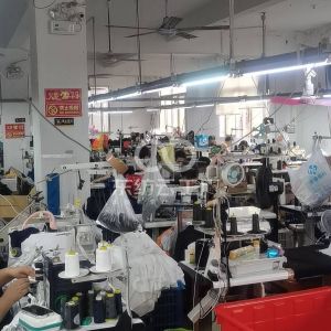 趣极服饰有限公司