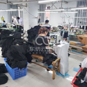 腾龙豹服饰工厂