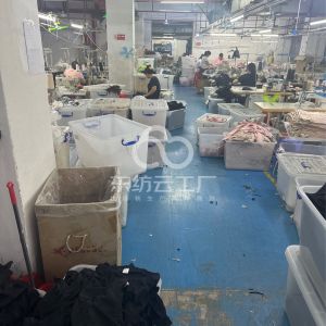 广东汕头右形服饰有限公司