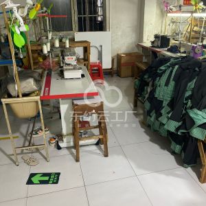 雨荨制衣厂