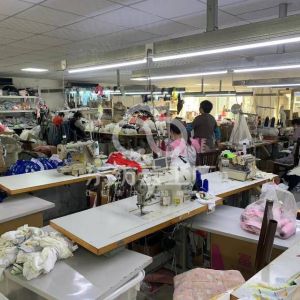 兴城飘雅制衣厂