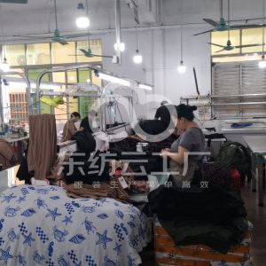 广州市亿芳服饰有限公司