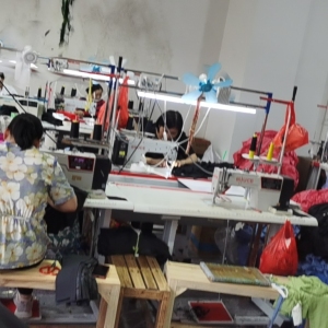 上犹凌致制衣厂