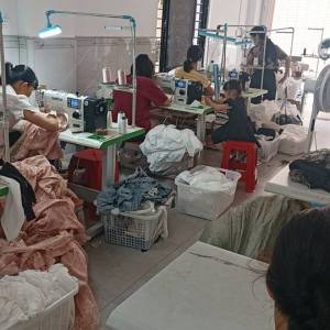 广东省茂名市茂南区岑氏服饰有限公司