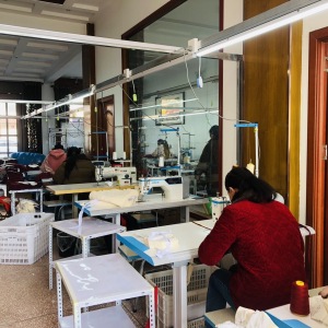 唐河弘开服饰有限公司