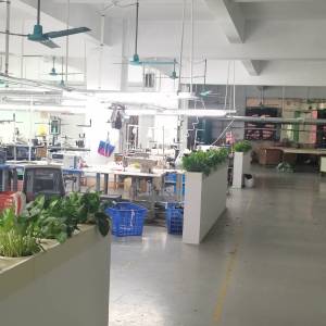 广州林雅服装有限公司