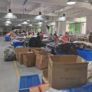 东莞市佩阳服饰有限公司