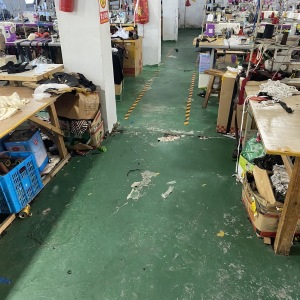 漫羽服装加工厂