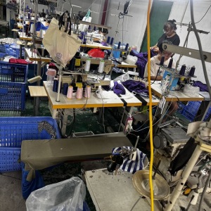 中山市福嘉服饰厂