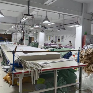 颖宏鑫服饰有限公司