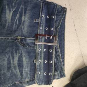 极米钉珠打鸡眼加工厂