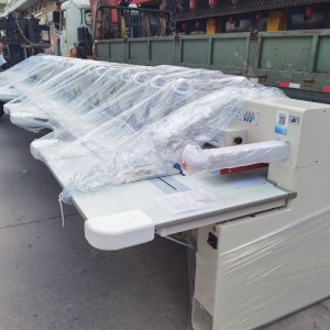 鸿粤特种绣花厂