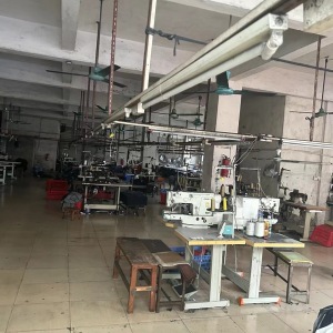广州市增城雄发制衣厂