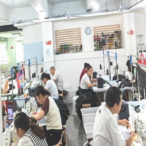 沐喜高端时装制造厂