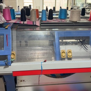 东莞市大朗镇昊东服饰厂