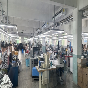 营口龙艺服饰有限公司