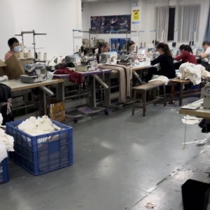 东莞市安尚服饰有限公司