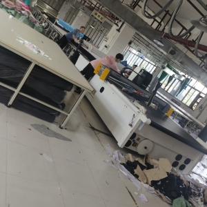 番禺区南村镇江南村双骏服装厂