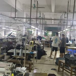 琴鑫服装有限公司。