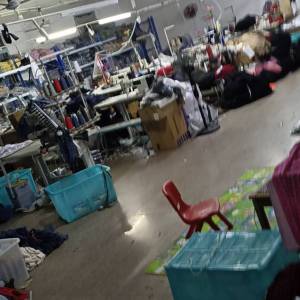 宁波市企鸿服装有限公司