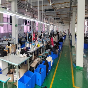 湖北十里洋场服装有限公司