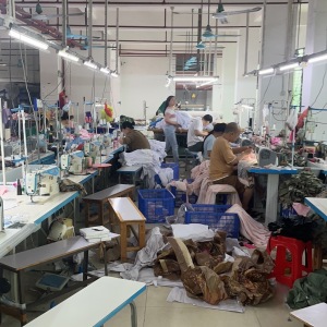 东莞市升哲服饰有限公司