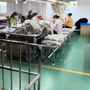 东莞市利泰服饰有限公司