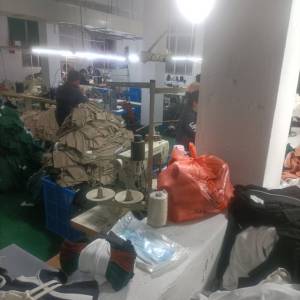 阿育服装加工厂