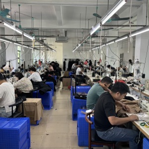 东莞明菲时装有限公司