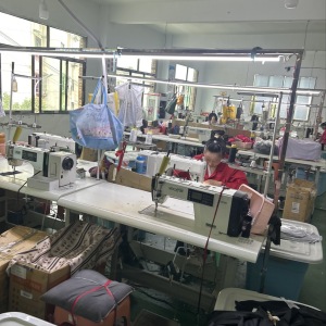 开阳桂龙服装加工厂