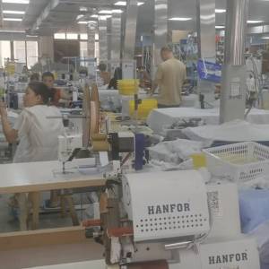 天津三维兄弟服饰有限公司