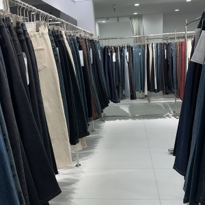 广州向日美依服饰有限公司