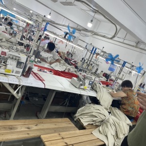 广州琼斯服饰有限公司