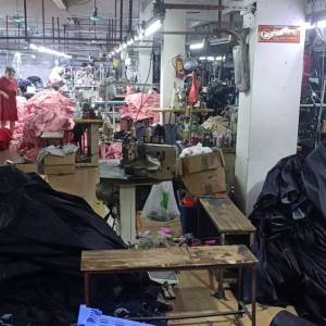 广州市增城区强立服装制衣厂