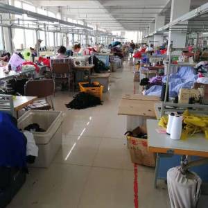 兴城市弈川服饰商贸有限公司