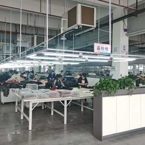 江西格美智造服饰