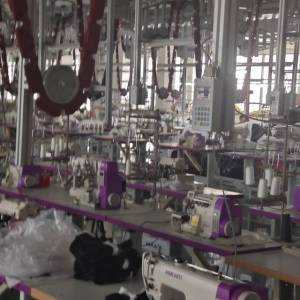 贵州嘉利诗服装制造有限公司