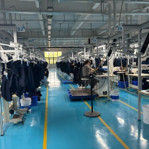 深圳市徐氏辉煌服装有限公司